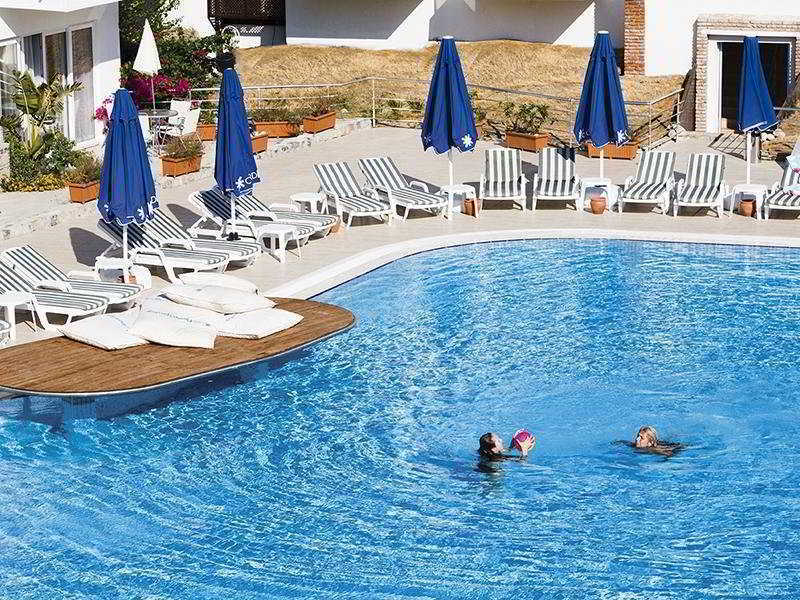 Bitez Risa Hotel Exterior photo