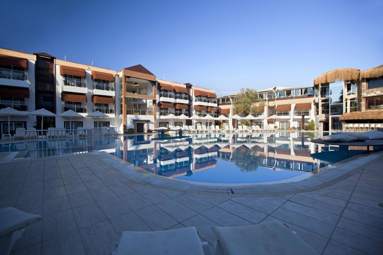 Bitez Risa Hotel Exterior photo