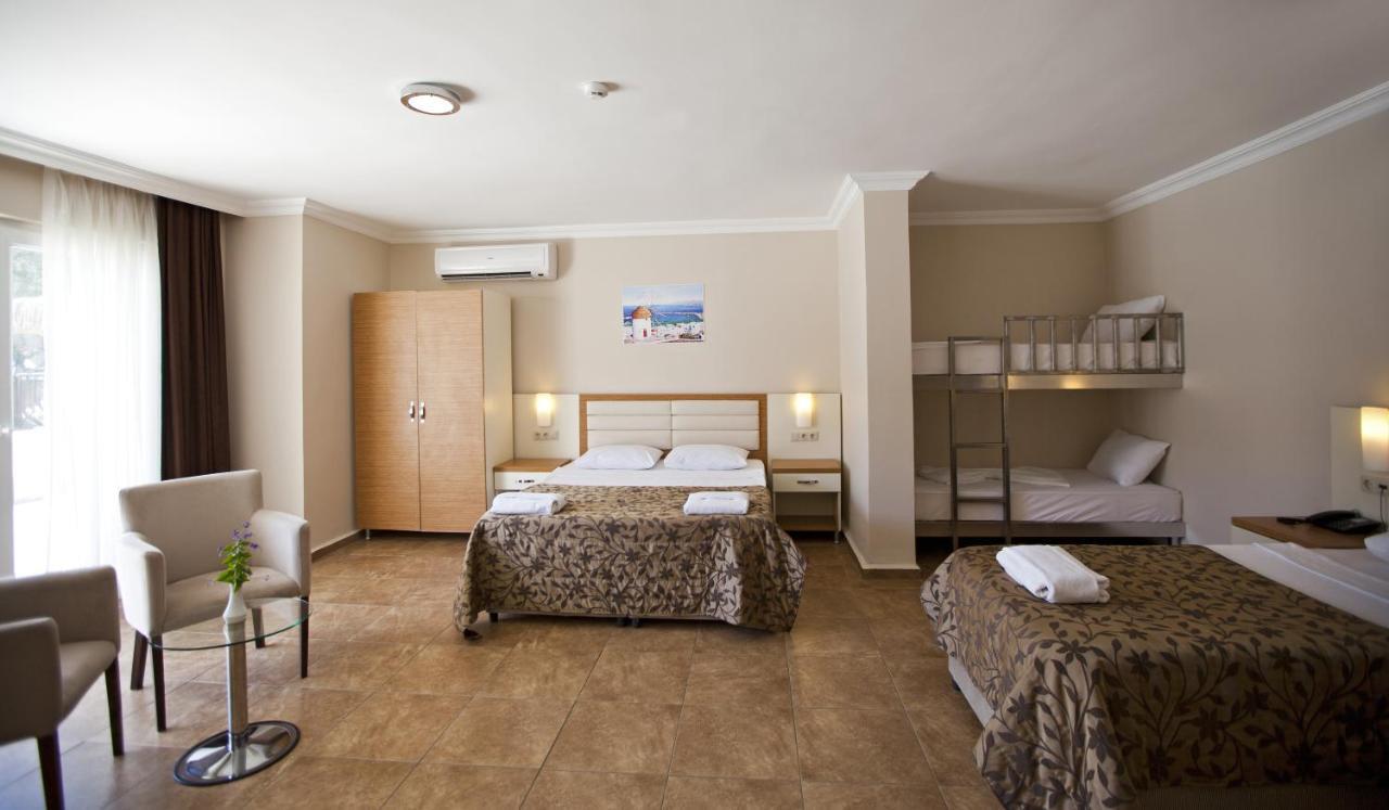Bitez Risa Hotel Exterior photo