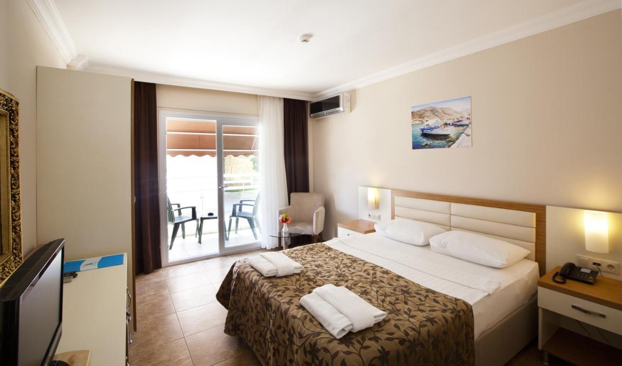 Bitez Risa Hotel Exterior photo